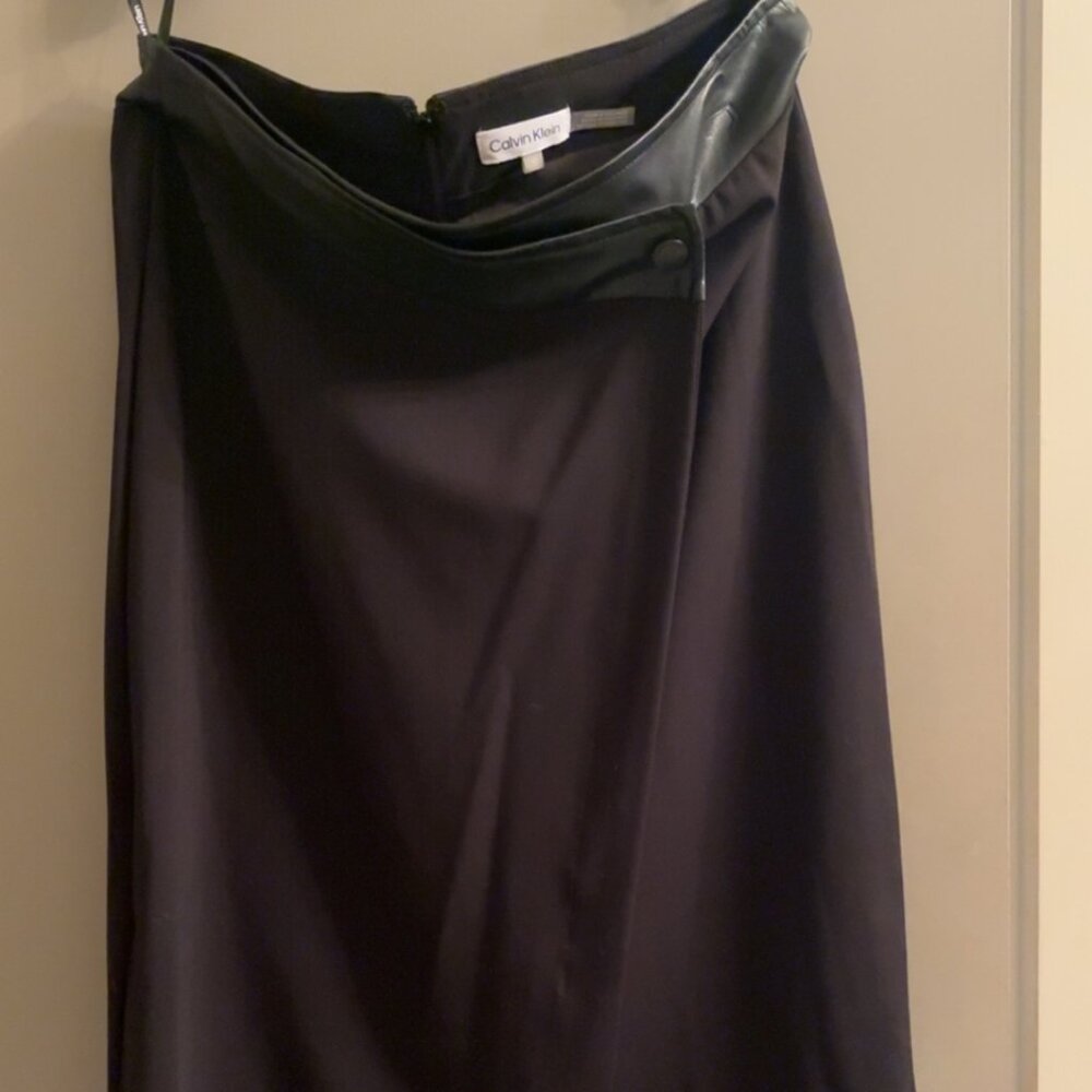 Calvin Klein Skirt